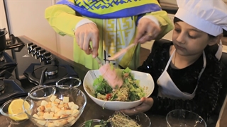 یک سالاد خاص و پر از خاصیت