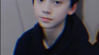 هر کی این  پسررو پیدا کرد بده من.. فاصله سنی مونم کمه