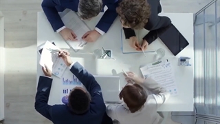 کوچینگ چیست ؟ (صابر اسکندری | بیزینس کوچ )