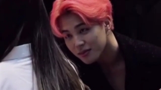 فقط نگاهاش#_# آقااا من از حسودی ترکیدم...