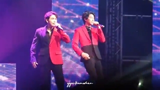 اجرای موزیک dynamite BTS از گالف و.... در کنسرت بویفرند:)))