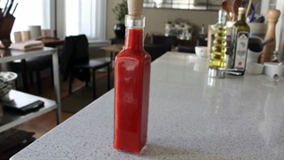 طرز تهیه و دستور پخت سس سیراچا - غذاپز