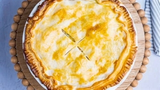 پای مرغ قابلمه ای