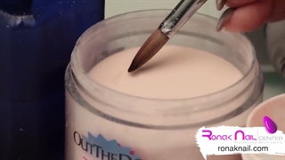 نحوه استفاده از لیکوئید کاشت ناخن - روناک نیل