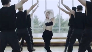 رقص جدید رزی واسه ی on the ground