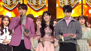 رقابت بین سانمی و جونگهیون(شاینی) در اینکیگایو با مجری گری جیسو عضو بلک پینک