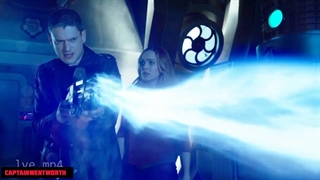 میکس لئونارد اسنارت Wentworth miller