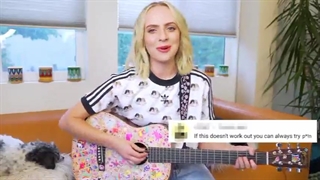 دم این یوتیبر گم که با کامنتای منفیش آهنگ ساخته دمش گرم