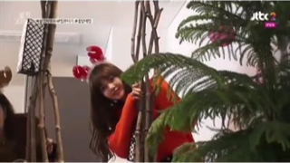 وقتی لیسا دوربین رو پیدا میکنه