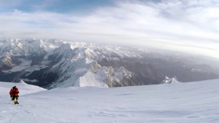 روز صعود قله ماناسلو