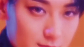 تولد تائو مبارکککک...