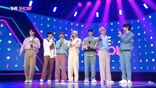 هیچی قشنگ تر از انهایپنی که بعد از اولین بردشون از مامان باباشون تشکر میکنن نیست:))