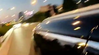 وقتی گوشی سانها نزدیک بود وسط ویلایو از دستش بیوفته