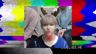 مومنت های فان فلیکس استری کیدز stary kids(از این به بعد از استری هم فعالیت میکنم)