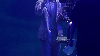 فن کم اجرای جه یون از SF9 برای یونیت ووکال در قسمت هشتم برنامه کینگدام