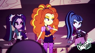 میکس پونی انسانی سایرن