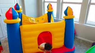 خرید قلعه بادی بچه گانه