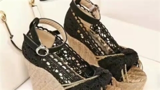 مدل زیبای صندل زنانه لژدار