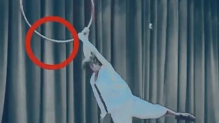 دستت رو بزار رو دایره قرمز ......