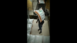 تصویری از یک باربر که می‌توان از او آموخت