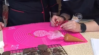 آموزشگاه آشپزی آشپزشو قنادشو