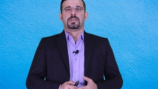 ::عامل پرتاب موشک شعله های پست سرش هستند::