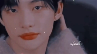 بهش میگفتم فریاد بکش...یکم بیشتر به خودت افتخار کن:)