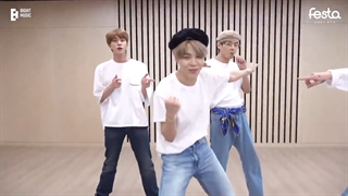 سومین هدیه ی فستا پارت سه 2021 (Dynamite Dance Practice (Cute & Lovely ver