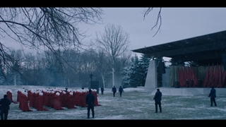 سریال علمی تخیلی سرگذشت ندیمه پایان فصل 01 قسمت 10 زیرنویس فارسی The Handmaid's Tale 2017