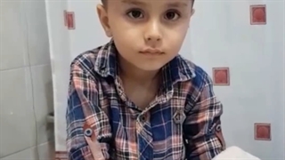 (تزریق سرم به مهمان کوچک ( مجموعه درمانگاه سهامی شیراز )