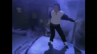 جنگیدن مایکل جکسون با ایلومیناتی و زانو زدن در مقابل خداوند...رمزگشایی موزیک ویدیو سیاه یا سفید... چرا گزارش میکنی؟