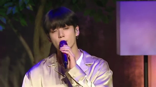 بی تی اس - اجرای زنده ترانه " Film out " در CDTV