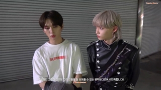 پشت صحنه موزیک ویدیو "Back Door"استری کیدز با زیرنویس انلاین فارسی