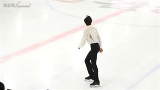 اجرای اسکیت روی یخ پارک سونگهون ( قبل دبیوت )