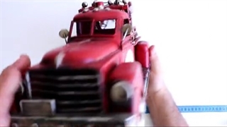 کامیون یدک کش قدیمی فلزی دستساز دکوری