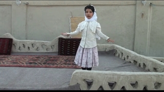 شاهنامه خوانی زیبای دختر سیستانی عالیه مسلمان در اقامتگاه بوم گردی میرکوچک کرباسکی کد424 نرم افزار گردشگری سایروس توریست