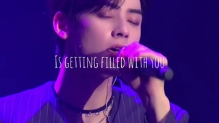 یه کم احساسی خوندن استرو هم ببینیم:)..اهنگش به ادم ارامش میده..یه همچین کنسرت ملایمی آرزومه:)