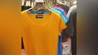 پخش عمده انواع تیشرت نخ پنبه زنانه دخترانه شیک لاکچری دارای رنگبندی سایزبندی برند مطرح MANGO