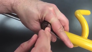 قفل فرمان بستن