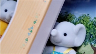 خانواده فیل سیلوانیان فامیلیز sylvanian families کد 5376