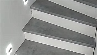 پله مارپیچ بهتره یا پله مستقیم؟