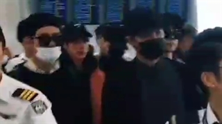 بی تی اس با بادیگارد