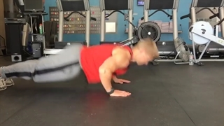 شنا دست زدن