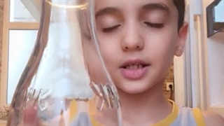 ادرین شمس-بختیاری-مکش بادکنک