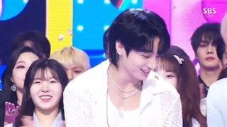 برد جونگکوک با آهنگ Seven سینگل با کسب رتبه اول و دریافت جایزه درInkigayo (ترجمه در کپشن)(بچم نگا چقد تعجب کردهههه)