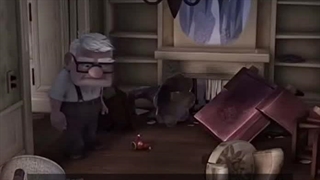 حرص دادن آدمی که دوسش داری >>>> قربون صدقه‌ش رفتن ‌.