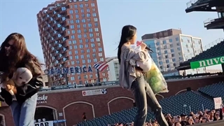 ویدئوهای منتشر شده از کنسرت بلک‌ پینک درکالیفرنیا ^_^