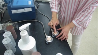 روش استاندارد اندازه گیری شاخص های فیزیکی سنگ (تخلخل، آب محتوی، دانسیته، سرعت سیر موج)