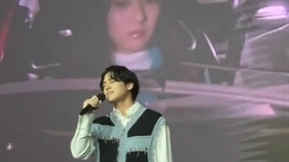 کیم‌بوم تو فن‌میتینگش Ost سریال‌پسران‌برتر‌از‌گل رو خونده ^^