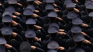 ما همگی سرباز امام خامنه ای هستیم